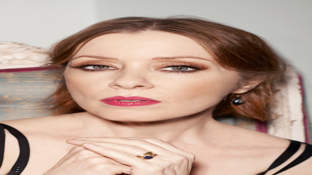 Suzanne Vega - Flying With Angels