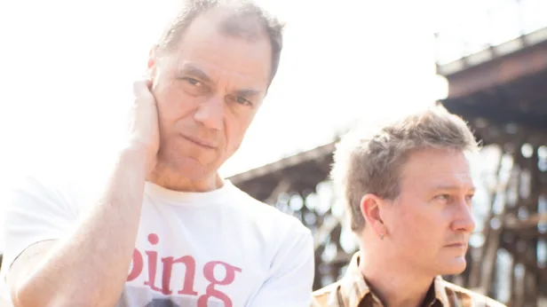 Michael Shannon & Jason Narducy play R.E.M.