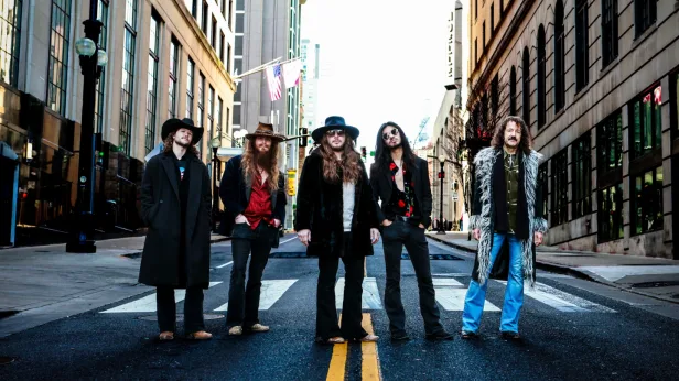 Hippies & Cowboys, Velvet Daydream, Faded