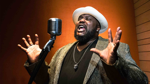 SUGARAY RAYFORD Returns to FITZGERALDS Historic Nightclub!