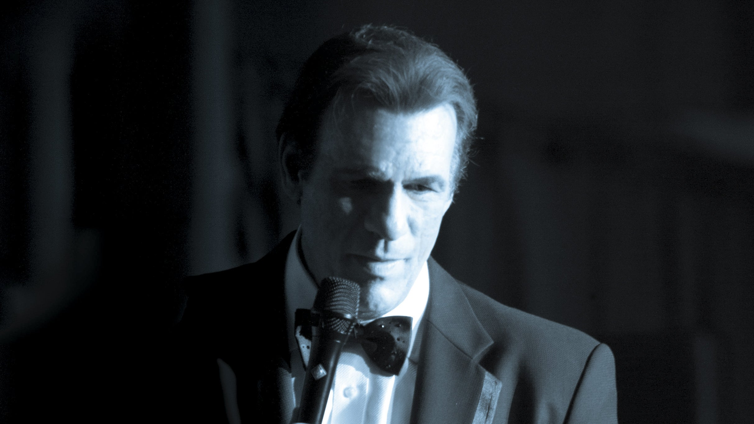 Robert Davi with Special Guest Antonia Bennett