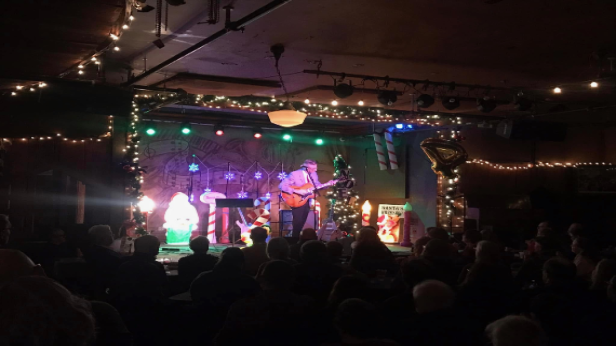 Joel Paterson's (Solo) Christmas Extravaganza!