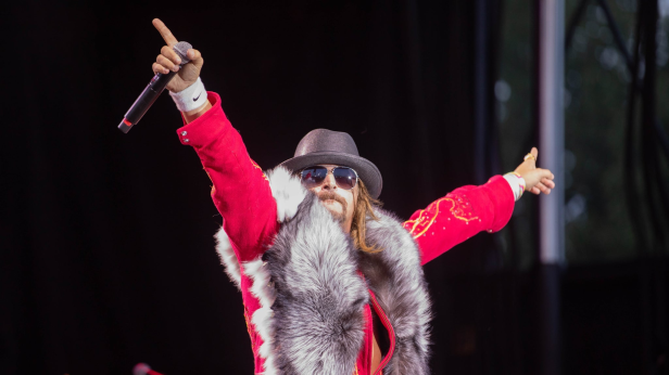 Kid Kentucky - Tribute to Kid Rock with Nookie -Tribute to Limp Bizkit