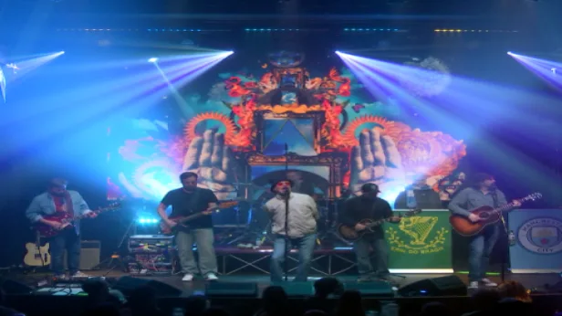 Supernova - A Tribute to Oasis