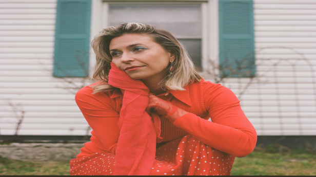 Bluegrass on 3rd  Presents Brenna MacMillan +  Kyle Tuttle +  Lindsay Lou