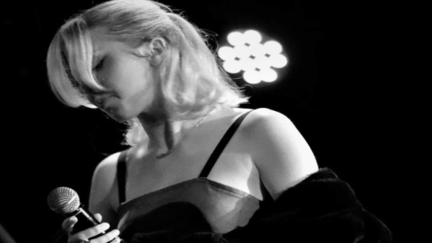Tribute to Amy Winehouse Ft. Kelsea Armstrong
