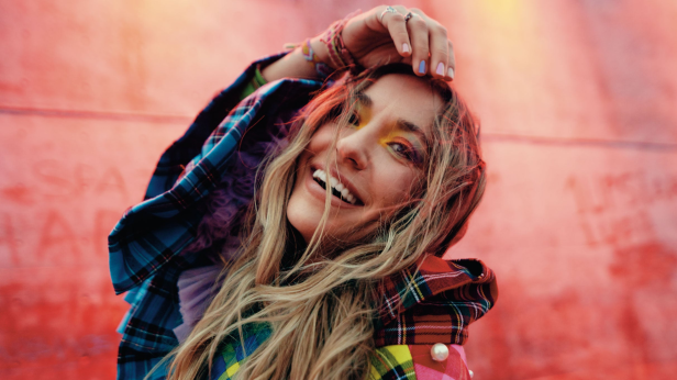 Lauren Daigle (21 & Over)