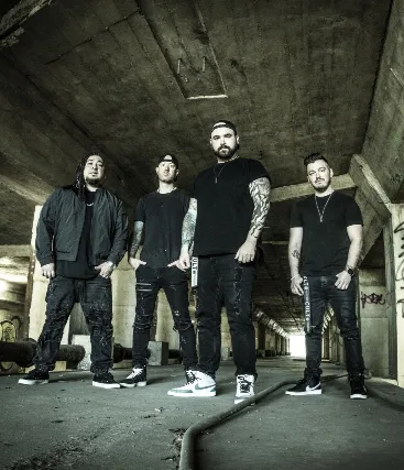 104.5 KDOT Welcomes: KINGDOM COLLAPSE with Moon Fever