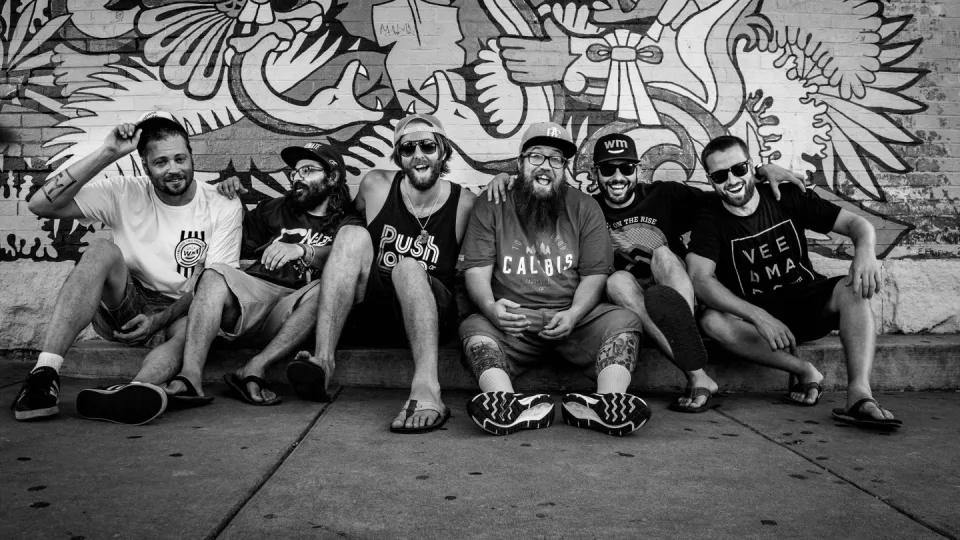 Fortunate Youth, Earthstrong, Boostive