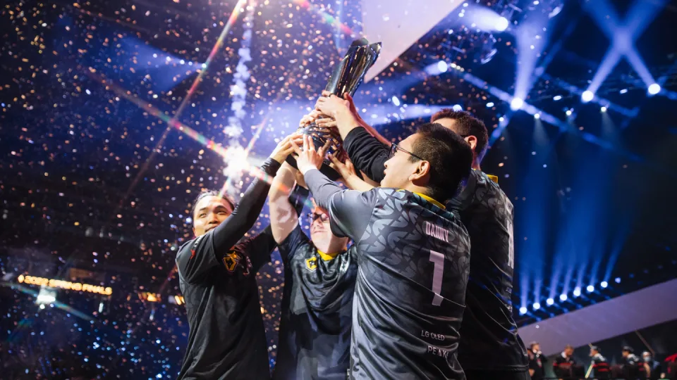 LCS Spring Finals Day 2