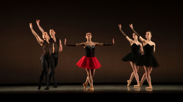 Ballet Des Moines presents Forward