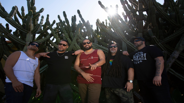 Katchafire, Ka'ikena