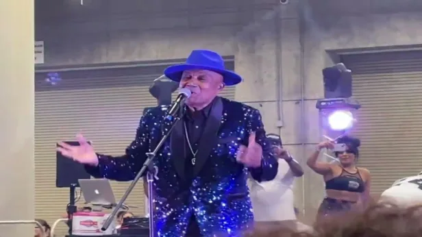 LONELY GIRL NIGHT MARKET WITH NORMAN CARTER OF THE DELFONICS EXPERIENCE