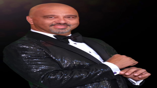 TINO MACCHIA - Tribute to Tom Jones!