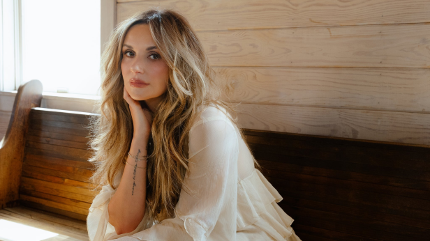 #ONENIGHTONLY with Carly Pearce