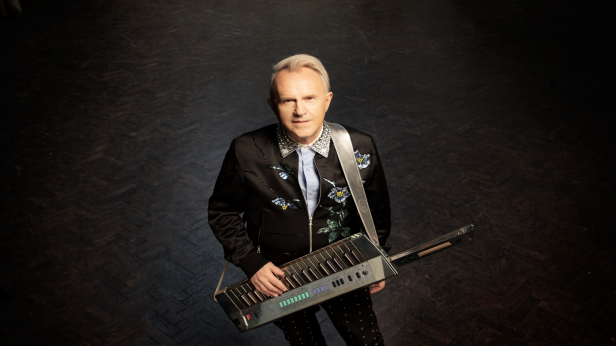 Howard Jones with special guest Haircut 100 featuring Richard Blade