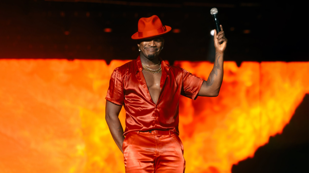 NE-YO w/ Bryce Vine
