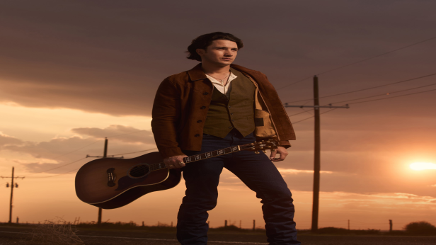 Drake Milligan Returns to the Tractor! w/guests