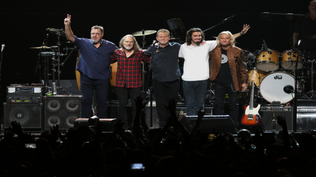 Eagles - Suite Reservation