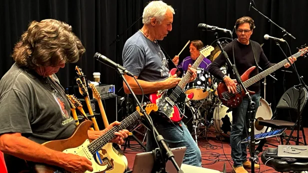 Live Dead Brothers - The Gilmour Project