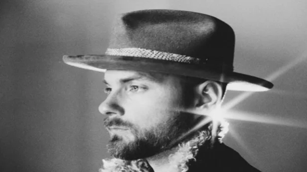 Ásgeir with Oyeme