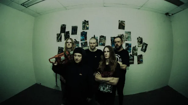 To The Grave / Crown Magnetar