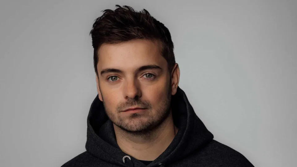 Martin Garrix ( 21+ )