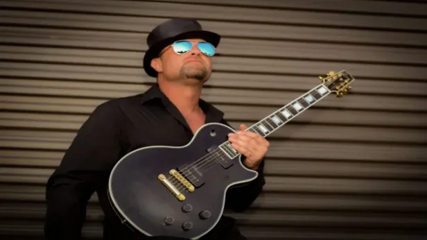Powerhouse of Blues - Shane Dwight