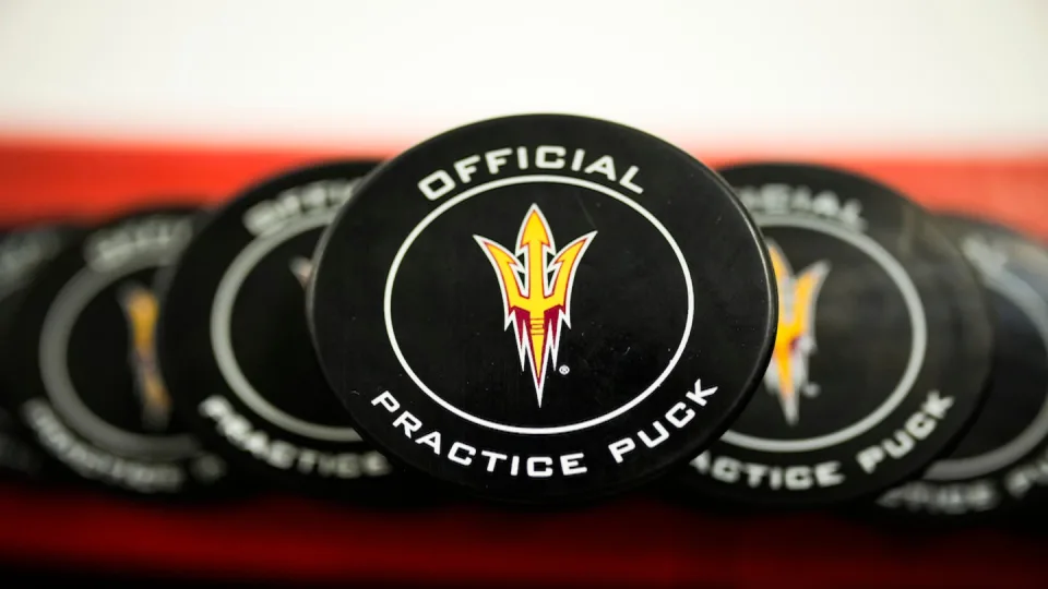Sun Devil Hockey v Omaha