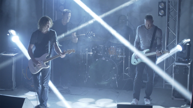 Merry Axemas: Deck The Hall