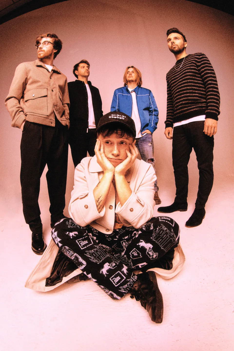 Nothing But Thieves - The Stray Dogs World Tour