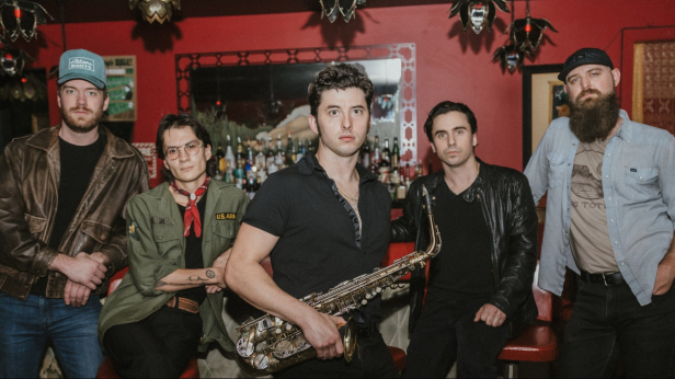 Nik Parr & The Selfless Lovers