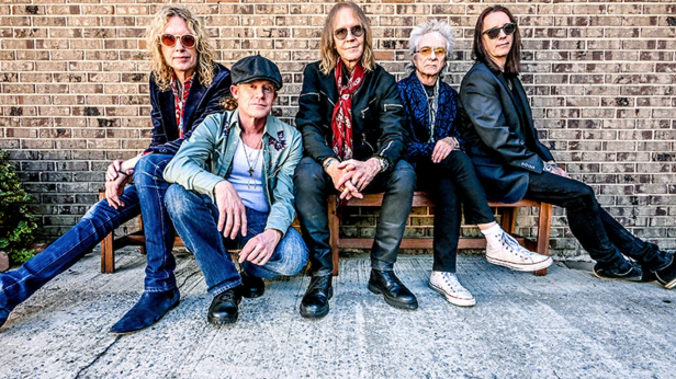 Close Enemies Featuring Tom Hamilton Of Aerosmith