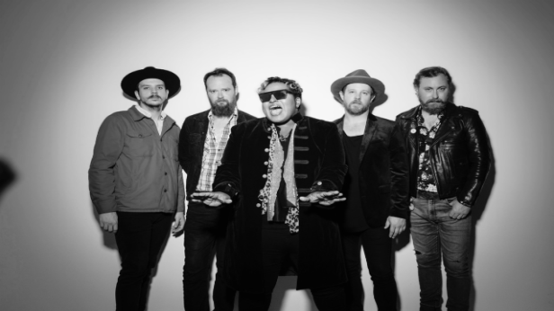 Billy Allen + The Pollies