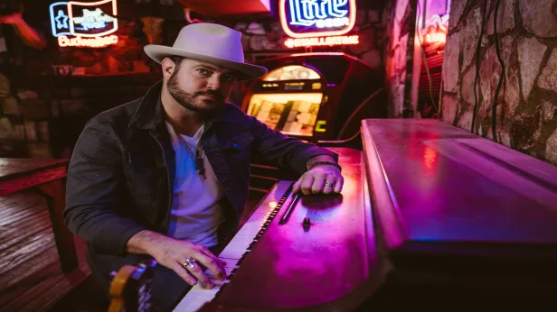 Wade Bowen