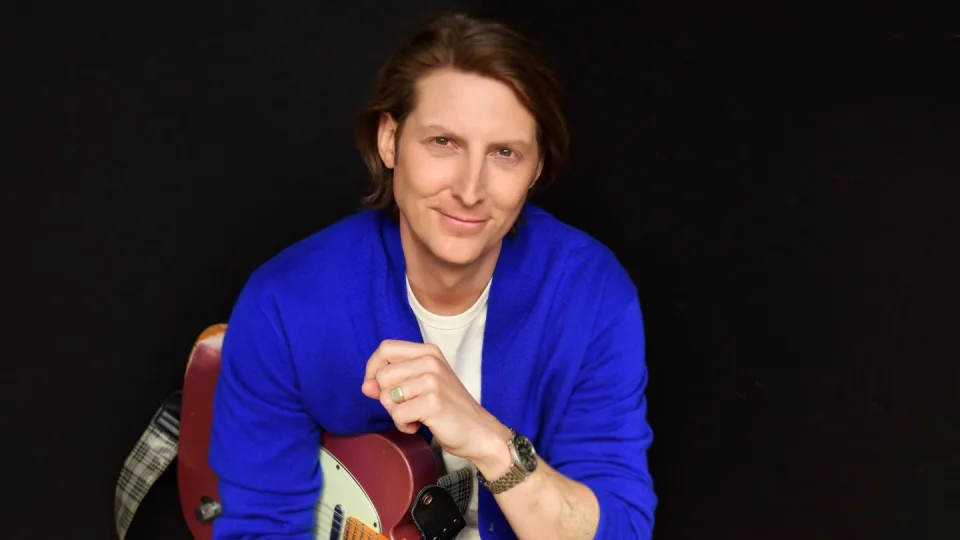 Eric Hutchinson