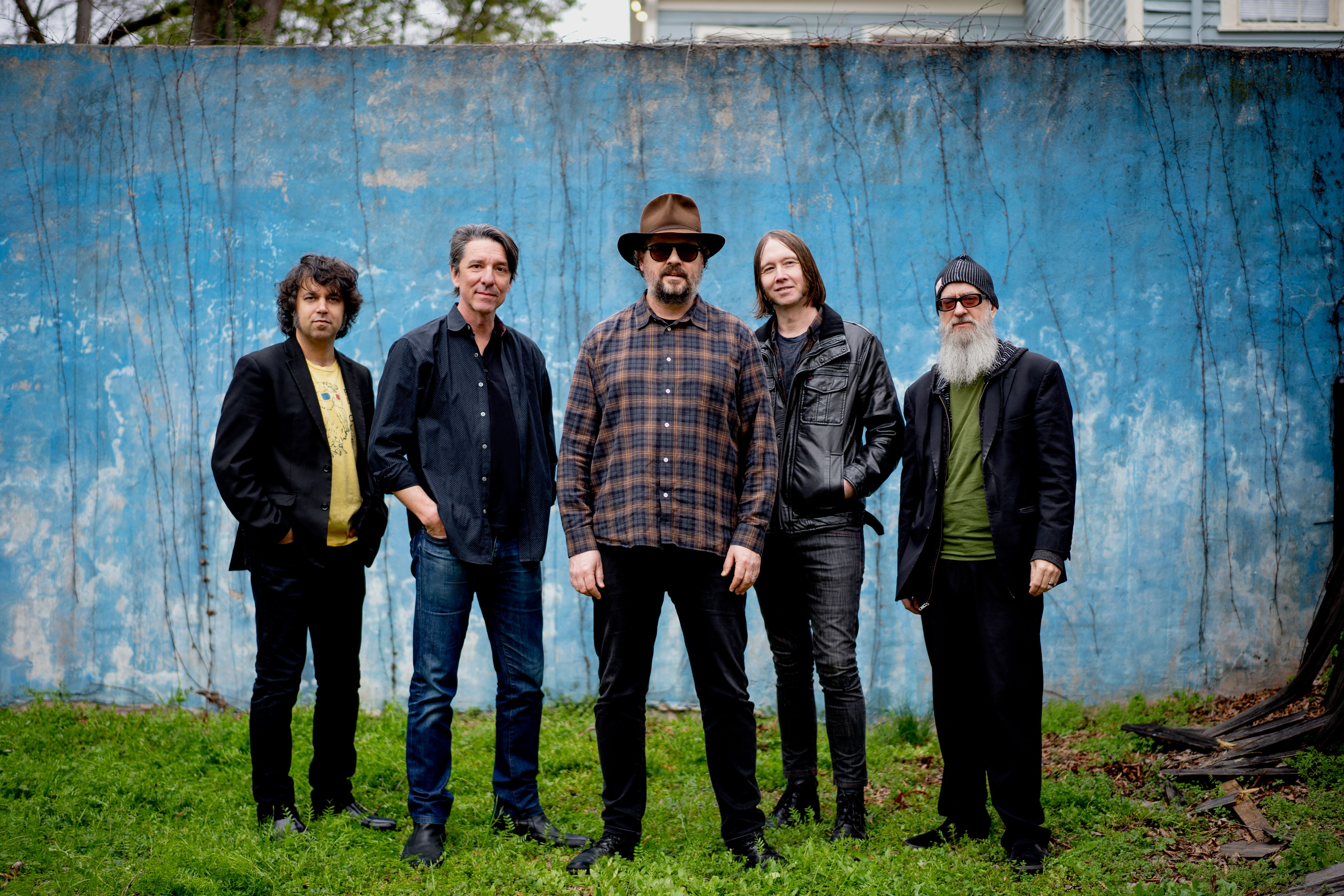 DRIVE-BY TRUCKERS & DEER TICK @ FITZGERALDS OUTDOORS wsg Thelma & The Sleaze