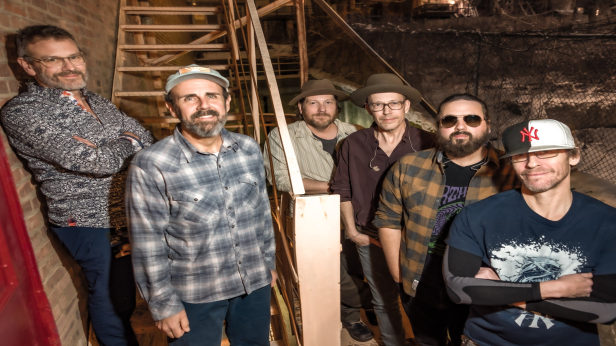 MOE. BORN TO FLY TOUR