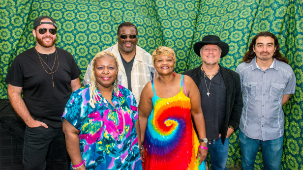Melvin Seals and JGB