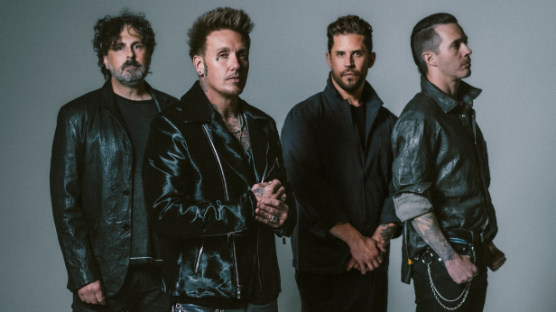 Papa Roach & Rise Against: Rise of the Roach Tour