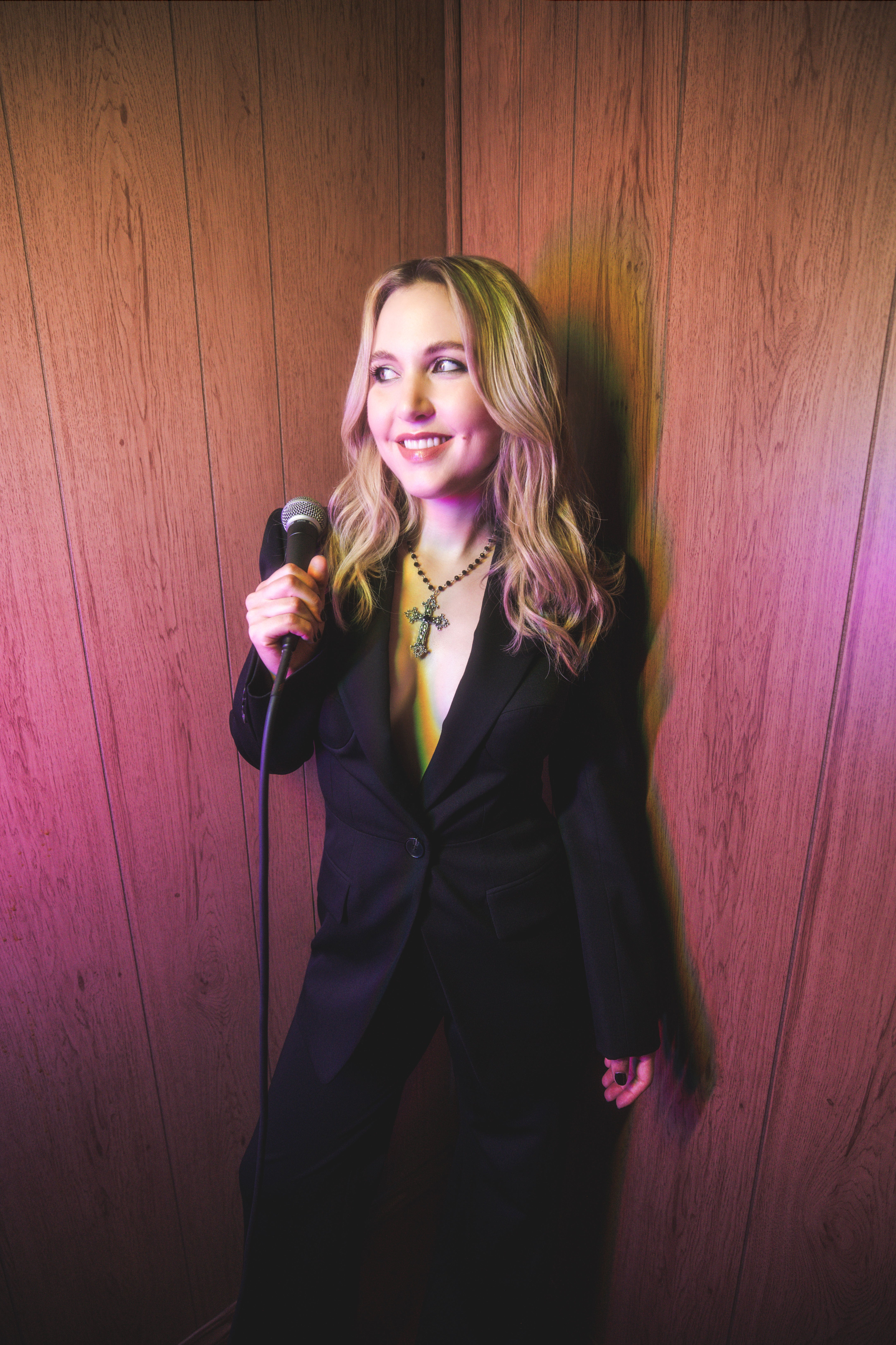 Taylor Tomlinson - Suite Rental Package