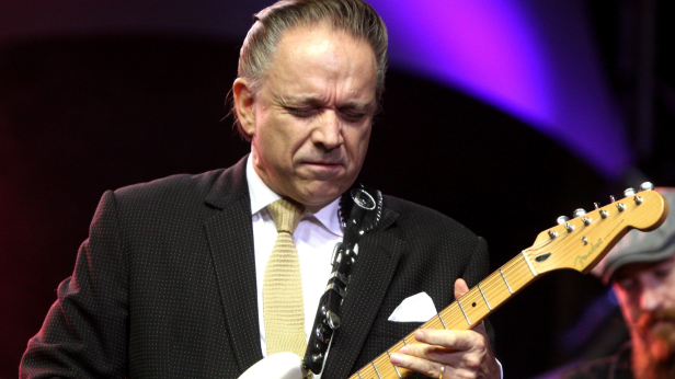 Jimmie Vaughan & the Tilt-a-Whirl Band w/ Anson Funderburgh
