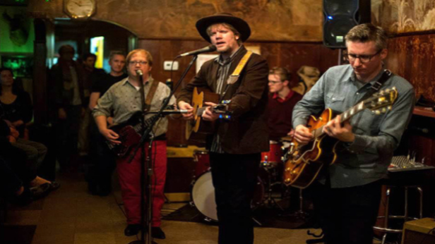 Free Patio Show w/ THE WESTERN ELSTONS !!