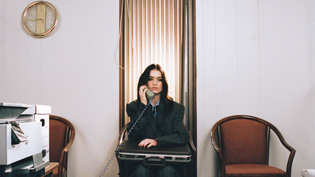 Sara Kays - Reasons To Call You On Tour