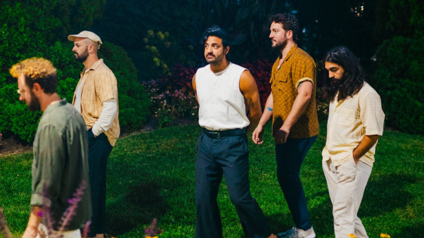 Young the Giant: In The Open Tour