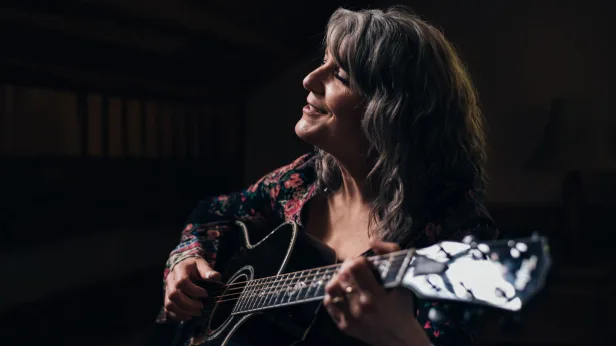 90s Country Gold Series: Kathy Mattea