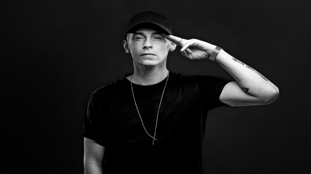 Basscon: COONE