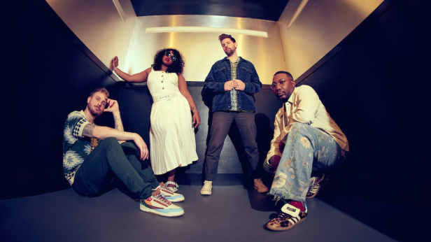 Welshly Arms & The Vindys
