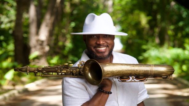 RING IN THE NEW YEAR WITH ELAN TROTMAN