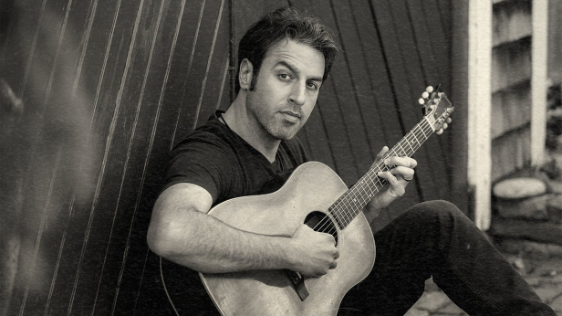 Ari Hest w/ Chris Trapper